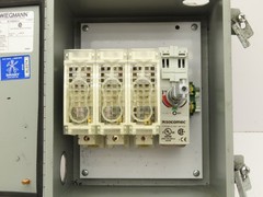 Wiegmann B100806CH Wall Mount Electrical Enclosure 10x8x6″ With Disconnect