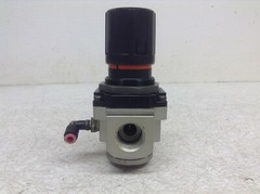 SMC NAR4000-N06 Pneumatic Regulator NAR4000N06 (TSC)
