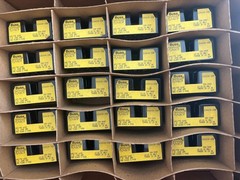 NOS Eaton Bussmann G30030-3SR-USD 30A 300V 3 Pole Class G Fuse Block