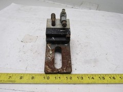 Compact Air Products SG202 Square Base Angular Pneumatic Gripper Grabber 2″ Open