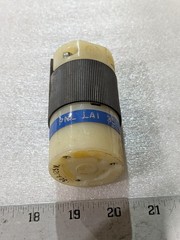 Hubbell HBL2611 Insulgrip Twist-Lock Plug 30A 125V NEMA L5-30P 2-Pole 3-Wire OEM