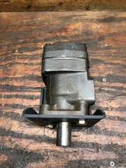 Hydraulic Motor Pump Mount Bracket SAE AA 4 Bolt Mount Char Lynn white and other