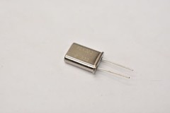 Fox Electronics FOX080-8.000MHZ Crystal 8.0MHz Series HC49/U Lot of 10