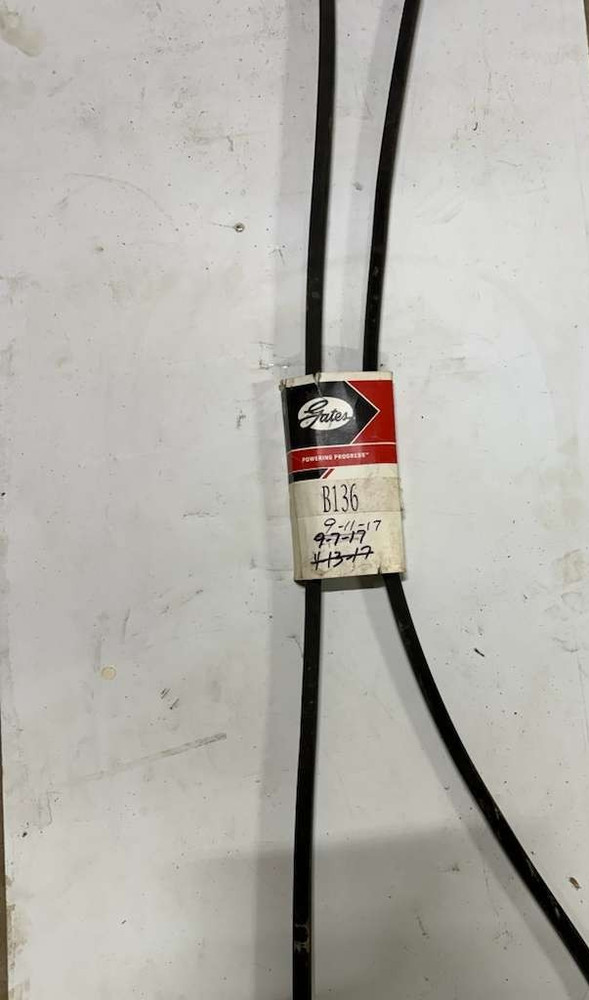 Gates B136 Classical Hi-Power II V-Belt New Old Stock!