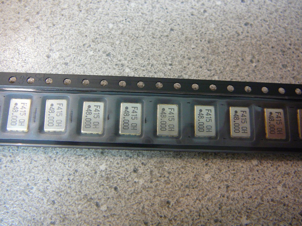 FOX F4105-48.000MHz Clock Oscillator HCMOS 48.000MHz 3.3V +/-50ppm **NEW** 1/PKG
