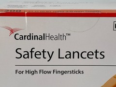 4 Boxes Cardinal (200/Box) Lancets SLHF200 Exp.2027-06 to 2028-07 (*BB54*)