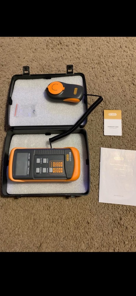 Digital Illuminance/light Meter LX1330B 0-200,000 Luxmeter