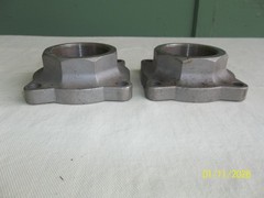 Pair of 4-BOLT PIPE THREADED FLANGE 2-1/4″ Diameter Bracket Mounts