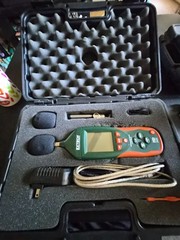 EXTECH – MODEL HD600 Digital Datalogging Sound Level Meter W/ CASE & ACCESSORIES