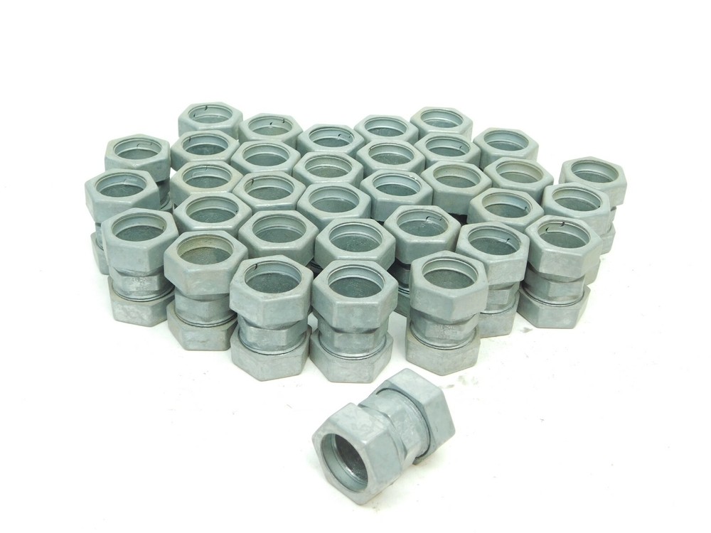 34 PACK! Emerson NEER TC-612 3/4″ Zinc Die Cast Compression EMT Couplings (LV)