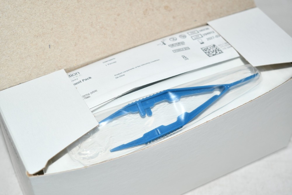 NEW Medical Action Industries 56236 – Thumb Forcep 5” 20/BX