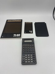TEXAS INSTRUMENTS TI-60X NOB New Scientific Calculator Advanced Functions Italy