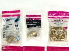 Mixed Lot SharkBite Apollo PEX Fittings Valves Clamps Tees Elbows Push Fit – New