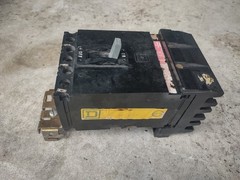 NEW OPEN BOX SQUARE D FH36020 3 POLE 20AMP 600v I-LINE CIRCUIT BREAKER STK H1234