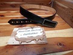 B113 WT 38″ HUME Black Leather 1.5″ Buckleless Stud Mechanic / Gun Holster Belt