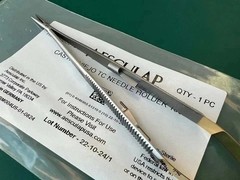 AESCULAP BM004US CASTROVIEJO TC NEEDLE HOLDER 180 MM (18cm)