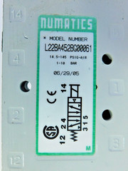 Numatics L22BA452BG00061 Pneumatic Valve Block w/226-749B Coil 24VDC