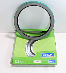 SKF 70053 Oil Seal 7.000×8.500×0.625″
