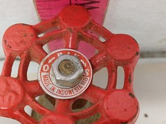 B&K 1/2″ Brass Gate Valve 200 WOG Red Handle Made in Indonesia
