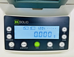 R. U.S. Solid USS-HMA01 Halogen Moisture Analyzer 110g x 5mg, (JFHMA0001), New