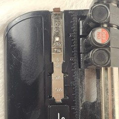 Vintage Swingline Office 3-Hole Puncher Model 350 Acco Brands Inc.
