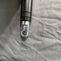 ACE Controls GZ-19-100-AA-135N refers to a pull-type industrial gas spring New