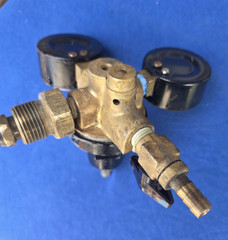 Micro Matic Nitrogen Regulator 0-60 Supply/ 3000 Max Inlet /Stout Draft Beers