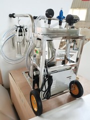 Milking Machine for Goats Cows Electric Milking Machine 25L Electric Oil-Free Va