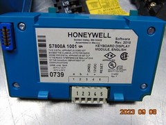 HONEYWELL BURNER CONTROL R7800M1011 / R7861A1026 / S7800A1001