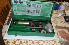 Greenlee Ratchet Knockout Driver Set 1904/1906SB with Case