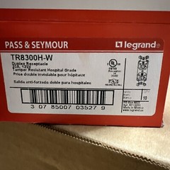⚡️Pass & Seymour TR8300H-W 20A Duplex Receptacle 125V 5-20R White Tamper Res⚡️