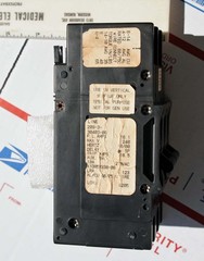 AIRPAX 16A 240V CIRCUIT BREAKER 3P + ALARM SW 10A 240V AUX. Type C-209