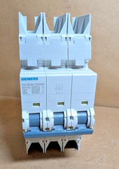 Siemens 5SJ4340-7HG Miniature Circuit Breaker, 3P, 40A, 400V (New NB)