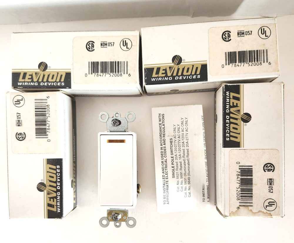 Lot Of 4 Leviton Decora 5631-2W Illuminated Rocker Switch 20A-120V Single Pole