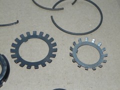 34 New Forklift parts: Lock Washer, Retaining clips Unsure forklift they fit