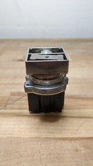 Eaton E30DB A4 Push Button Operator Square Multifunction E30 30.5 mm 240 Vac