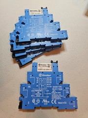 Qty 5 Finder 24 VDC Coil Interface Relays 34.51.024.0010 With Socket 93.01.7.024