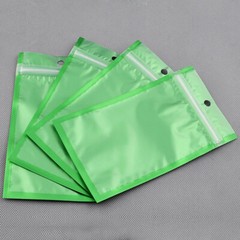 100 Translucent/Green/Silver QuickQlick™ Zip Seal Lock Bags w/ Round Hang Hole