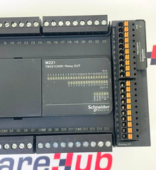 Schneider Electric Modicon M221 Logic Controller TM221C40R TM3AM6G