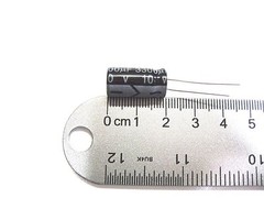3300uF 10V (100x) Electrolytic Capacitors 10V 3300uF Volume 10x20mm