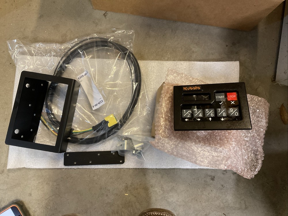 77700-10655 Kubota SVL Keyless Start