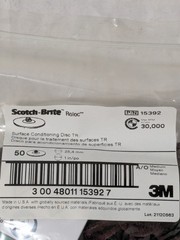 3M Quick-Change Disc: Roloc TR, 1″ Dia, Silicon Carbide Bag of 50 7000021280