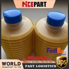 1pcs 700CC LHL-X100-7 grease for injection molding machine center punch oil