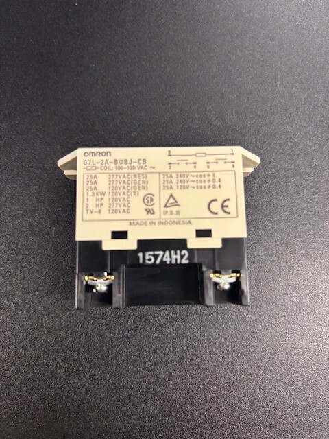 OMRON G7L-2A-BUBJ-CB-AC100/120 Enclosed Power Relay,DPST-NO 2XC20 NEW IN BAG
