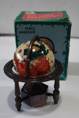 Vtg New Lot of 2 Die Cast Pencil Sharpeners Roll Top Desk #8094 & Globe #9622