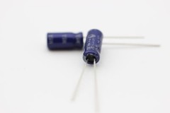 ELECTROLYTIC CAPACITOR 25V 47uF MBA 85ºC NOS(New Old Stock)10PC. C566AU14F100415