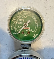 John Bunn Co. Gas Oxygen Regulator Valve Gauge Model 0150 051