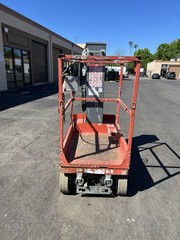 2016 Skyjack Scissor lift 16ft sj16