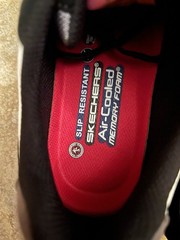 NWT Skechers Work Shoe With A Composite Safety Toe & Memory Foam Insoles Size 11