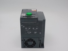 SCHNEIDER ELECTRIC ATV320U15N4C VER. 2.9 380/500V 6.4A NSMP